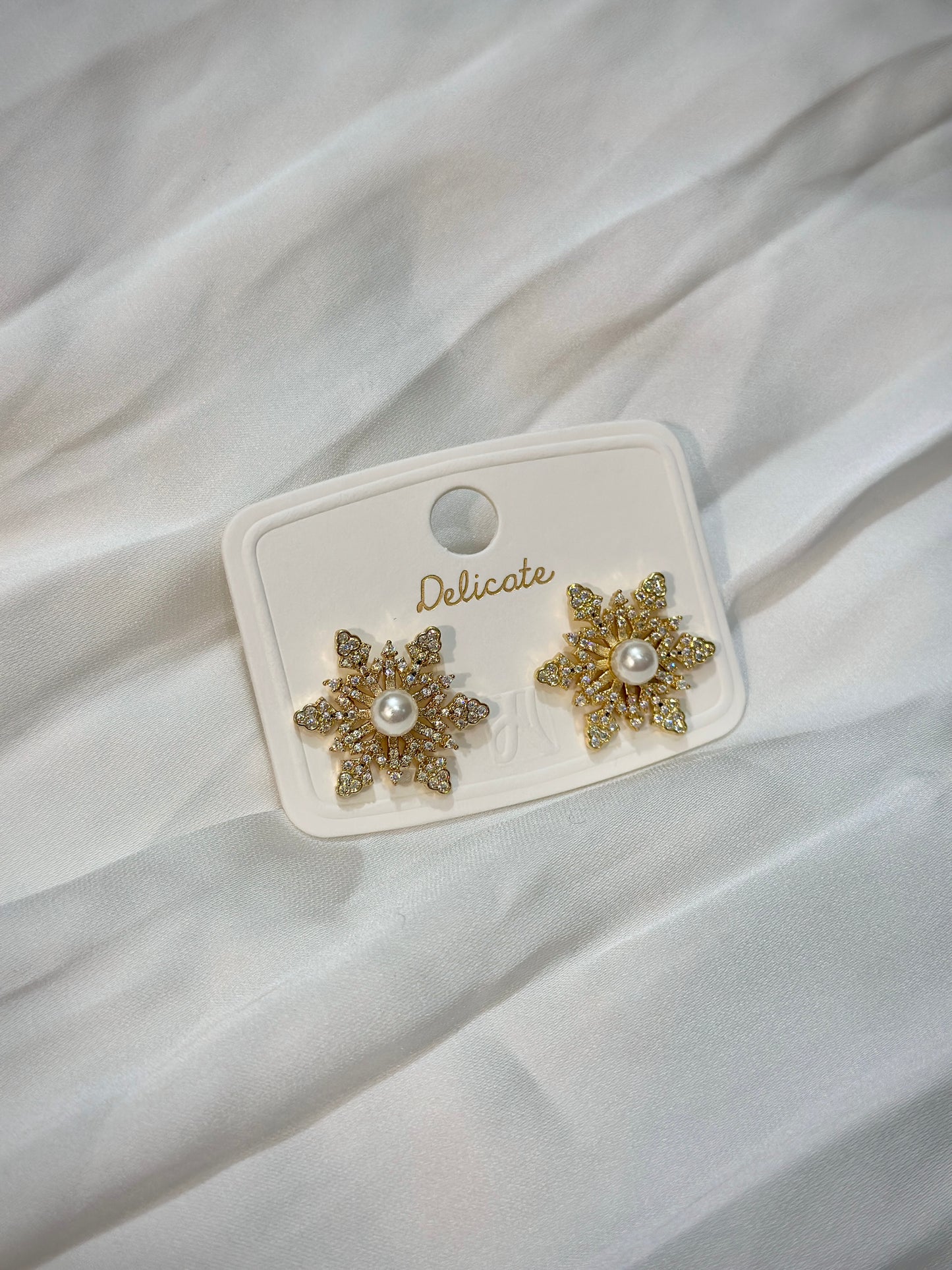 Snowflake earings