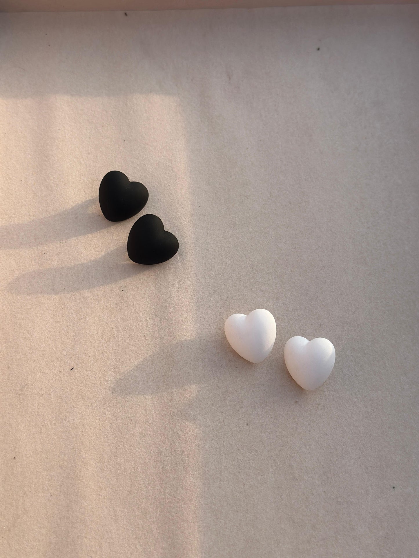 Delicate heart earrings