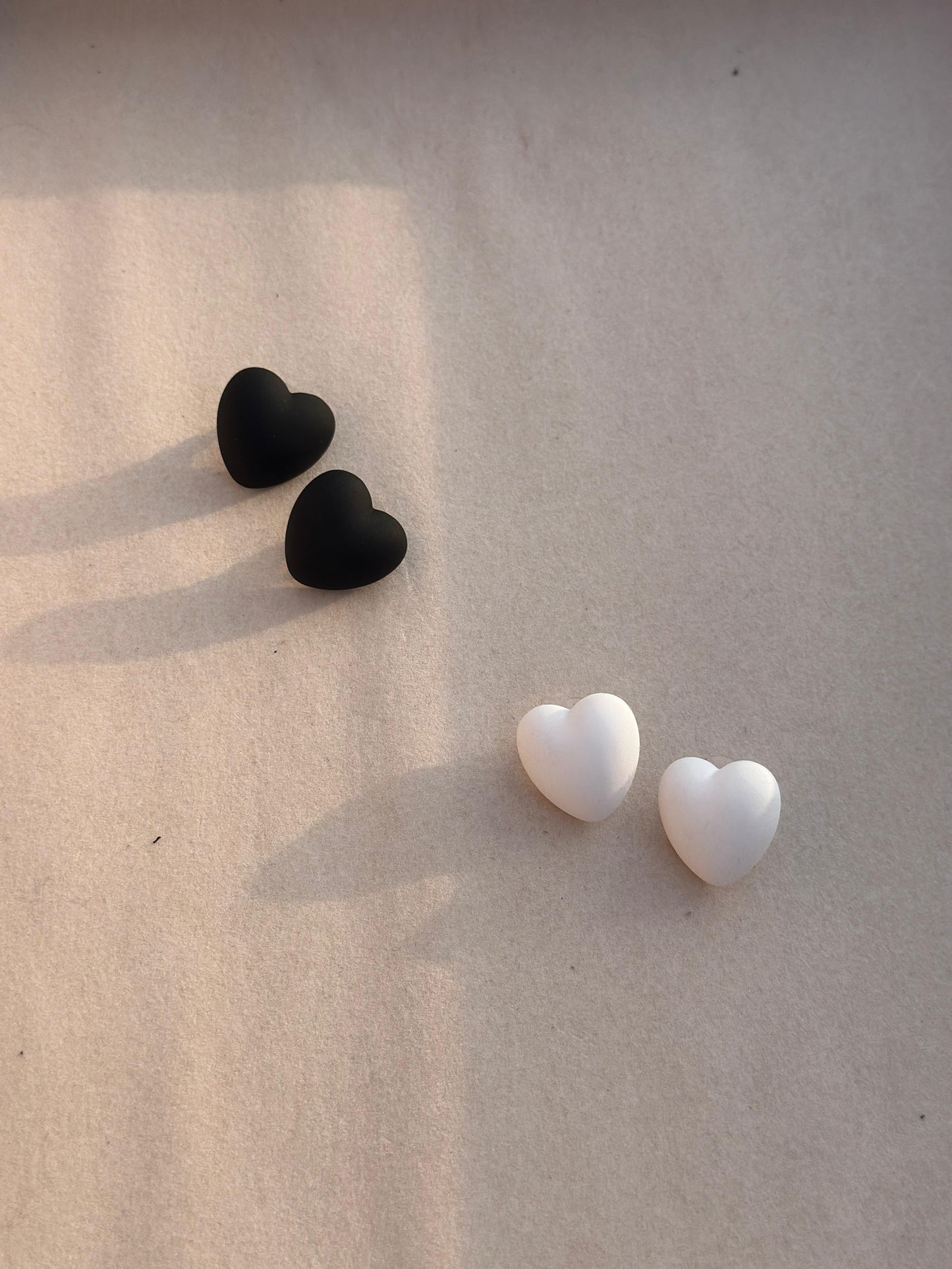 Delicate heart earrings