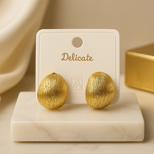 Golden pebble
